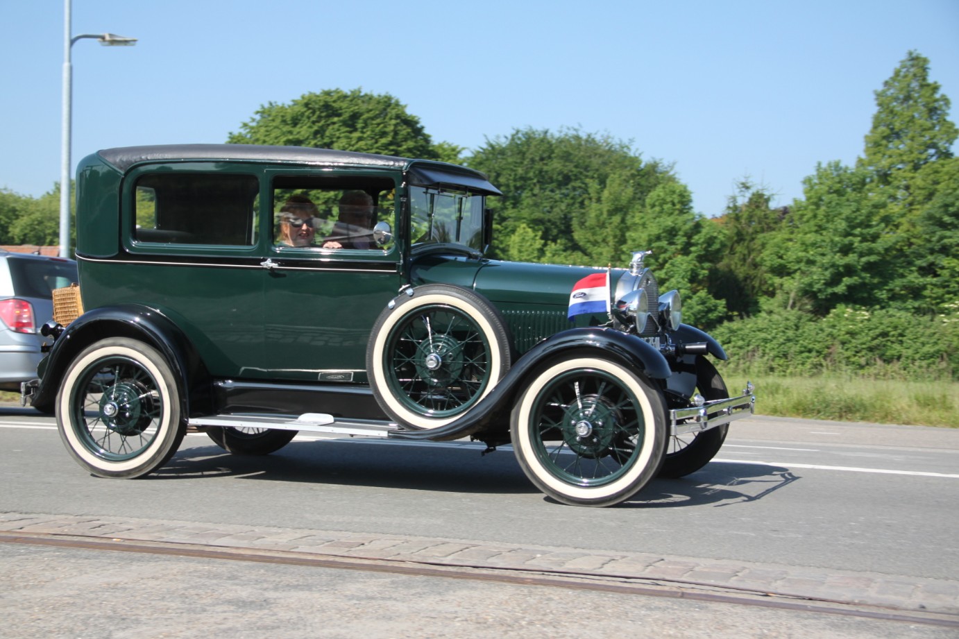 Ford modèle A vert route